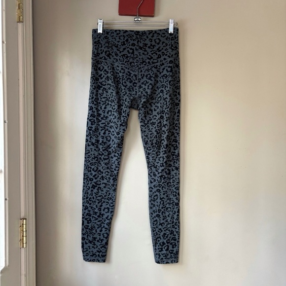 Athleta Black Leopard Elation Ultra High Rise Tights S - Picture 3 of 10